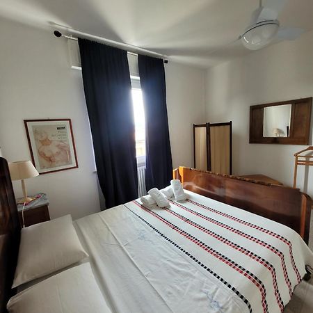 Garda Best Living Apartment Desenzano del Garda Exterior foto