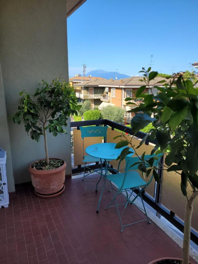 Garda Best Living Apartment Desenzano del Garda Exterior foto