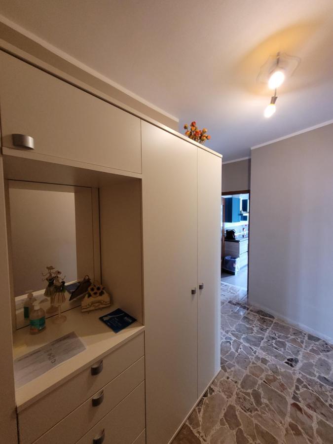 Garda Best Living Apartment Desenzano del Garda Exterior foto